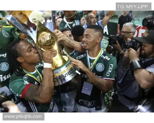 帕梅拉斯与克鲁塞罗激战正酣谁能在这场对决中笑到最后 帕梅拉斯与克鲁塞罗激战正酣谁能在这场对决中笑到最后