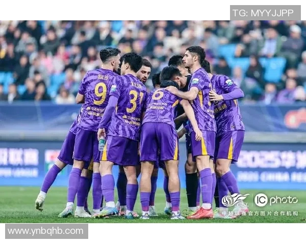 恒大与天津泰达激战正酣比分揭晓引发球迷热议