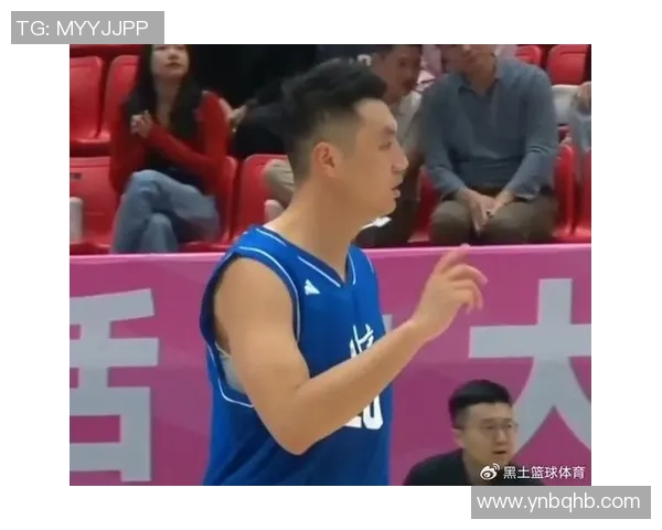 翟晓川的篮球之路：从青涩少年到职业明星的奋斗历程与心路历程