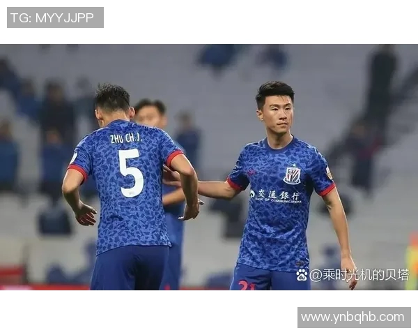 重庆足球队以57分领跑挑战赛积分榜展现强劲实力和竞争优势